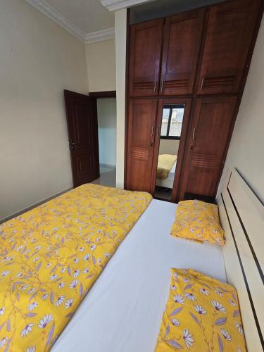 Two-Bedroom Apartment with Balcony image 6