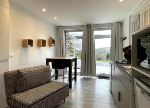 ห้องครัว, studio in เลสการ์