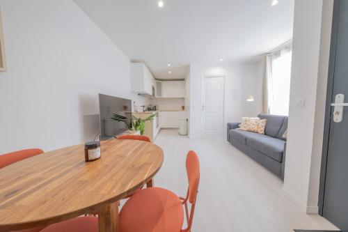 Ananas - Parking prive in Moissy-Cramayel