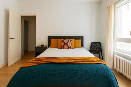 Spacious apartment in the city center, Bilbao (photo 10)
