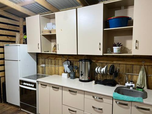 Instalaciones, Toodo - vacation in the mountains camp in Rot-Front