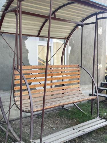 Эмир in Kirpichny