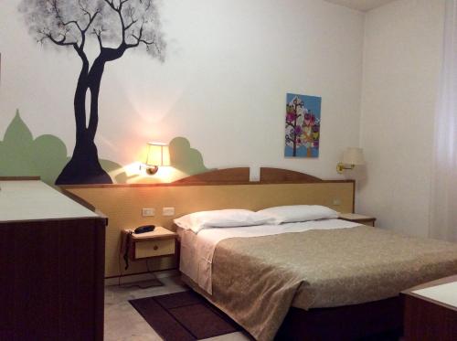 Hotel Alexandra – Vinci, IA