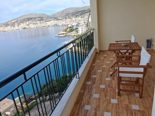 Beach Front, Sarandë (fotografie 3)