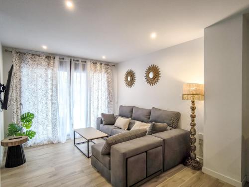 Three-Bedroom Premium Apartment room in Vitvi - Picasso - 2025 - 1min Playa