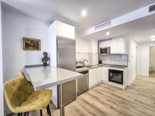 Three-Bedroom Premium Apartment image 3