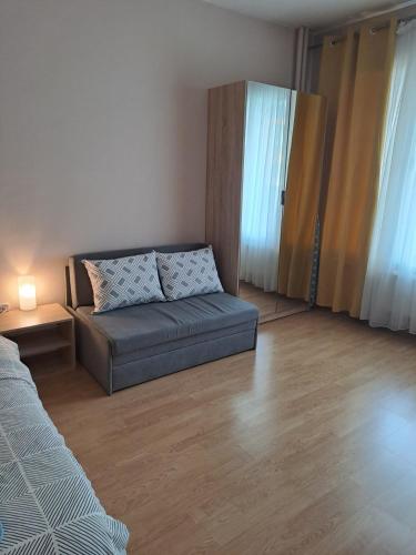 LevskiG Studio 10 min from Sofia Airport and city centre, Sofia (Foto 8)