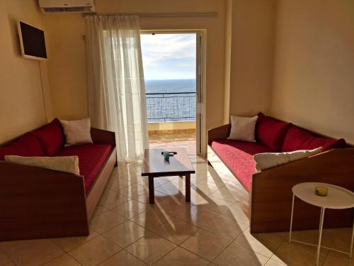 Beach Front, Sarandë (fotografie 5)