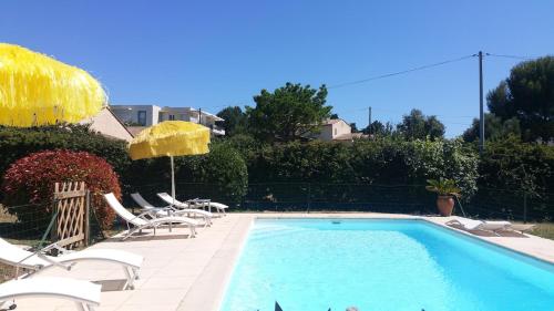 Mas Provencal 8 pers, air-conditioned private pool in Maure