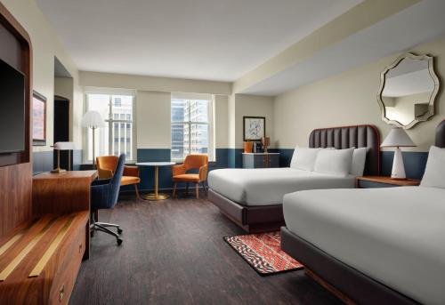 Premium Queen Room with Two Queen Beds and City View - High Floor