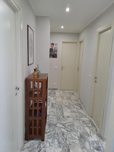 Torre Spaccata Apartment for 6 with parking, Roma (foto 10)