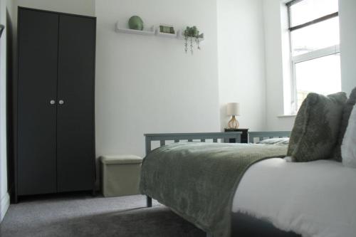 Modern Dunstable Guest House with Free Parking gîte à louer Dunstable