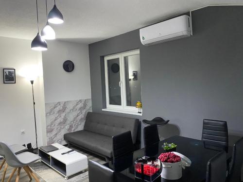 Luxe home, Skopje (photo 2)