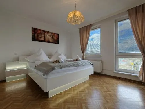 Bliss Place, Komfort Apartment mit 2 Zimmern und Balkon in Toplage in Magdeburg, Deutschland