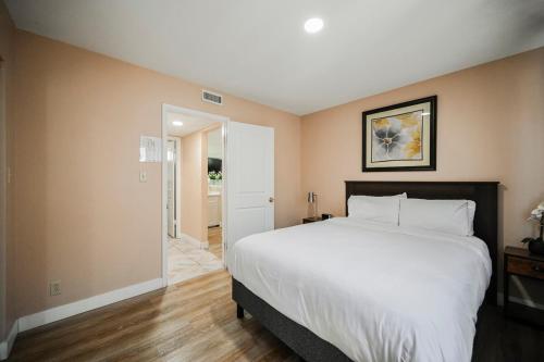 Spacious Henderson Hidden Gem!