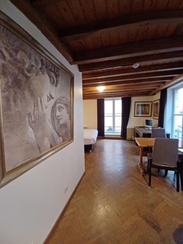 Family Room with Terrace image 3