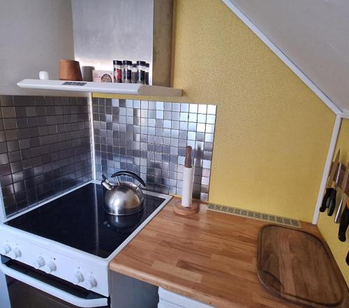 Dapur, Isikkivik Cottage in Narsaq