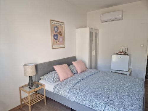Bed & Breakfast Lav - image 9
