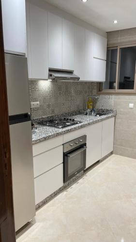 Stunning Modern Apartment in heart of Agadir for families in Hay El Farah