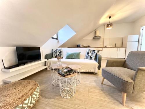 San Isidro City Center & Beach Penthouses 1