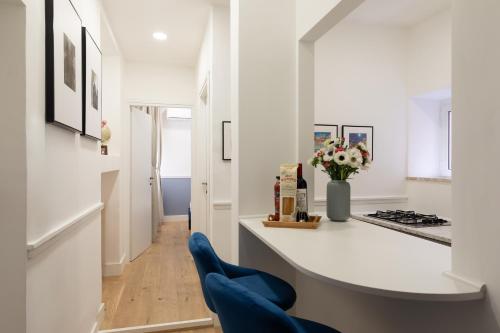 Palomba Boutique Apartment, Рим (фото 10)