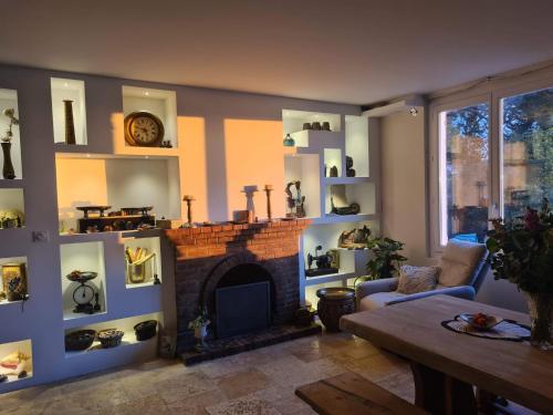 Beautiful sea view, quiet in agricultural property in Maure