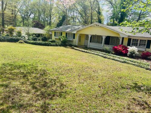 المنطقة المحيطة, Spacious ranch home near Stone Mountain Park in ستون ماونتن