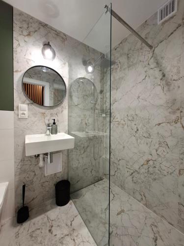 Душ, Apartament Spokojny Nad Jeziorem in Штум