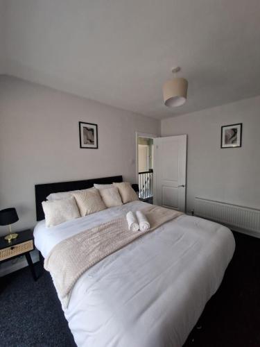 Cosy 3 Bed House Excellent Location NEC BHX HS2 Cosy 3 Bed House Excellent Location NEC BHX HS2