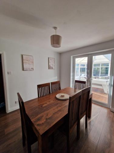 Cosy 3 Bed House Excellent Location NEC BHX HS2 Cosy 3 Bed House Excellent Location NEC BHX HS2