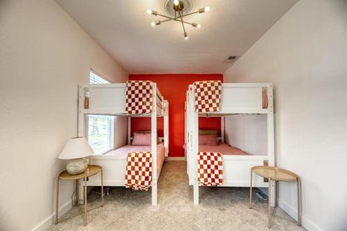 IG-worthy private pool near the Domain IG-worthy private pool near the Domain