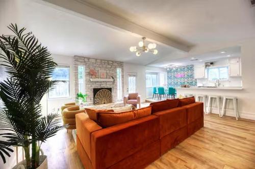 IG-worthy private pool near the Domain IG-worthy private pool near the Domain