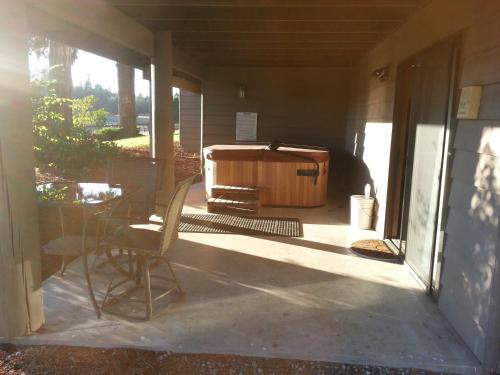 Wildwood Farm Bed & Breakfast - image 5