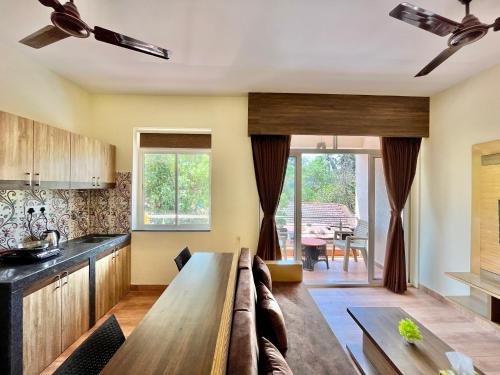 Konyha, Lykke Suites - A unit by Goan felicidade in Colva