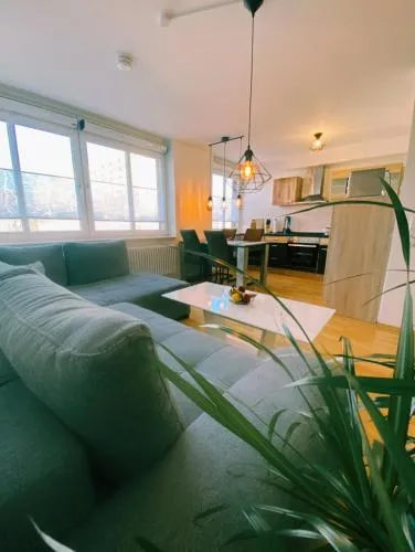 Apartment im Zentrum mit Tiefgaragen-Stellplatz in Leipzig, Deutschland