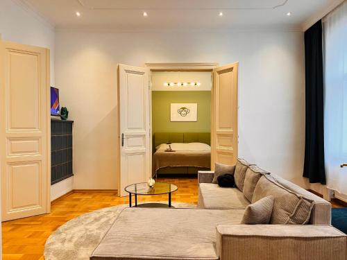 SERVUS HOMES - Friends & Family, Vienna (photo 8)