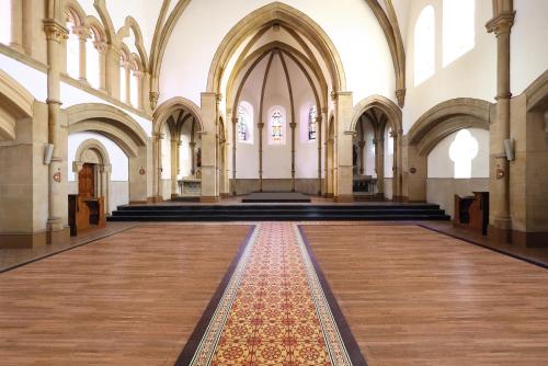 Loft de la Chapelle Sainte Blandine in 앙시엔느 빌