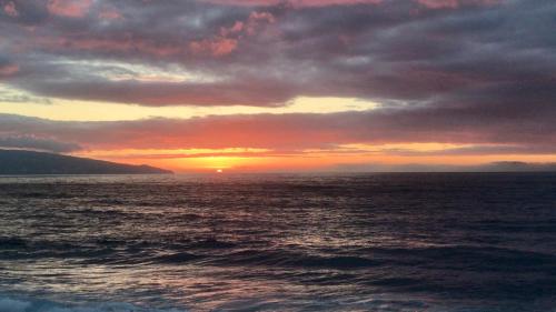 ชายหาด, Amazing Blue House in ริเบรา กรานเด