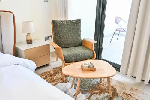Discover a cozy luxury studio with a refreshing pool, just a 10-minute journey from the city's heart, Dubái (foto 5)