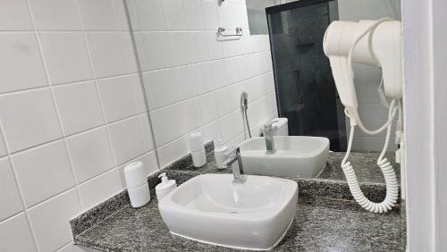 Ap qt sl amplo 250m praia, suite 2wcs 2 varandas 57m2