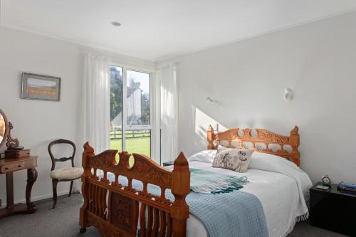 NEW - Farm House Near Town!