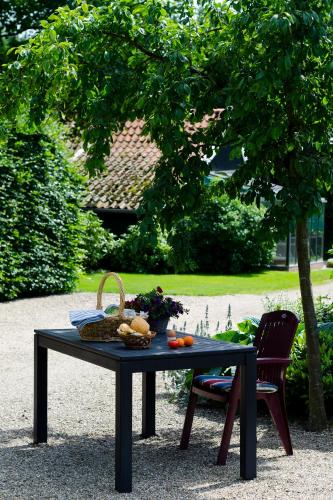 Ételek és italok, "Ni-jland" in Winterswijk