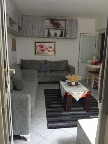 Cozzy Cottage, Tirana (photo 6)