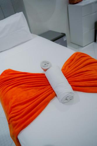 Riad Redwan - Tap to explore photos