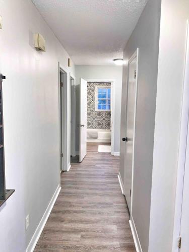 Decatur Chic Family Home with Pool Table Decatur Chic Family Home with Pool Table