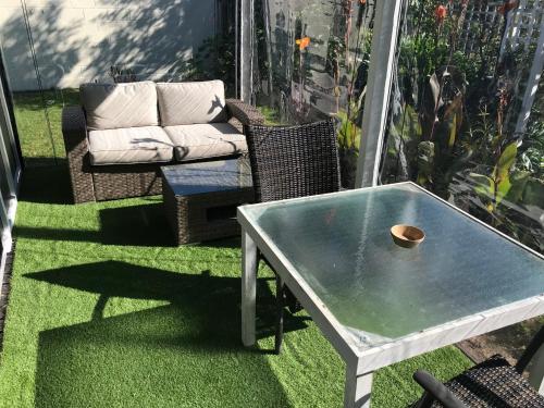 Sandy Feet Accommodation Room Type - Studio with Garden View