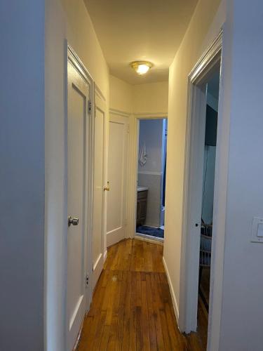2-Bedroom Apartment in the Bronx and Pet Friendly - 전망