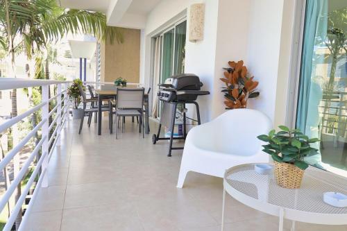 Charming TSI Punta Cana with Spacious Interior - image 2