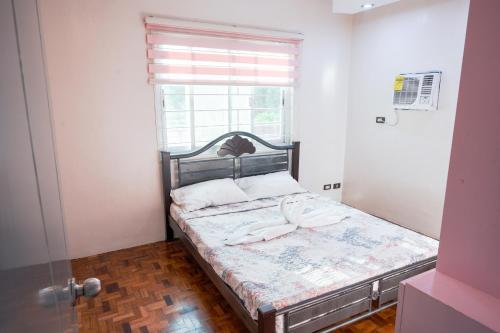 La Casa Vacanze Ph in Batangas City 5BR with Pool