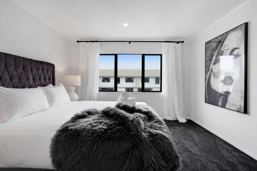 Chic Modern 2BR Heart of Manukau, Auckland (photo 11)